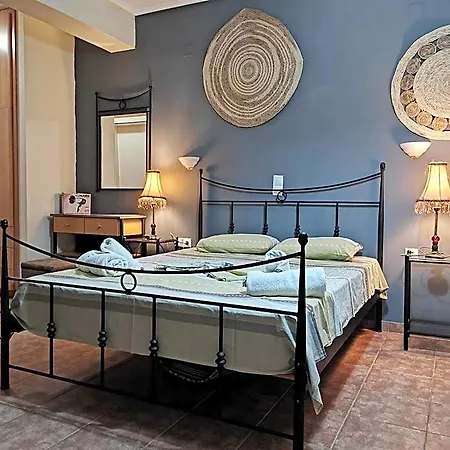 فندق Anastasia 3*